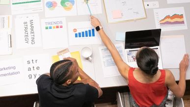 Why franchisors implement  a uniform  point of system